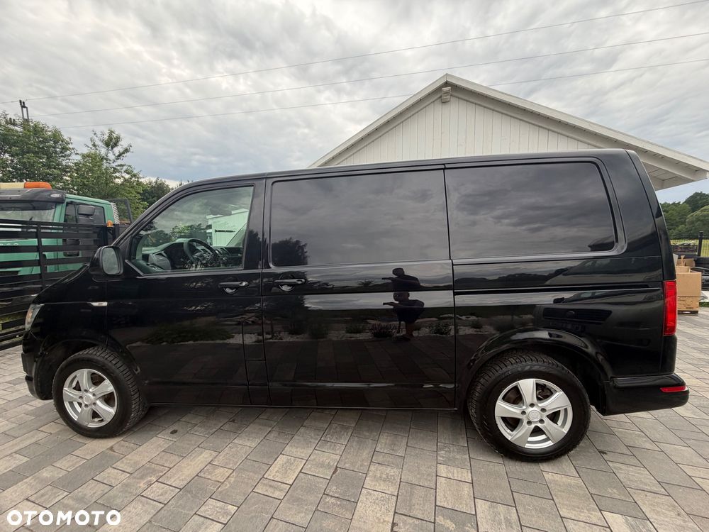 Volkswagen Transporter - 11