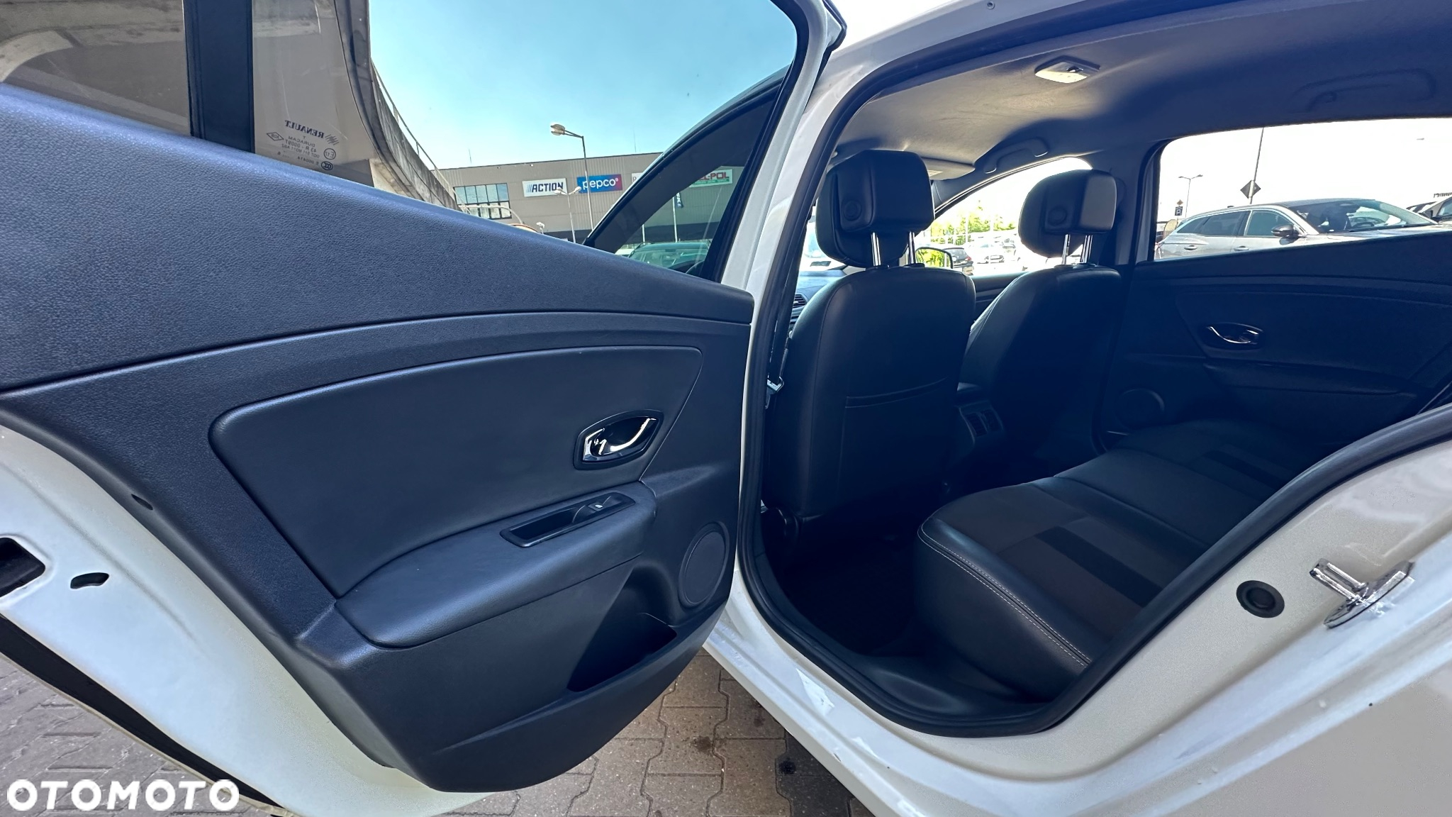 Renault Fluence 1.5 dCi Life - 11
