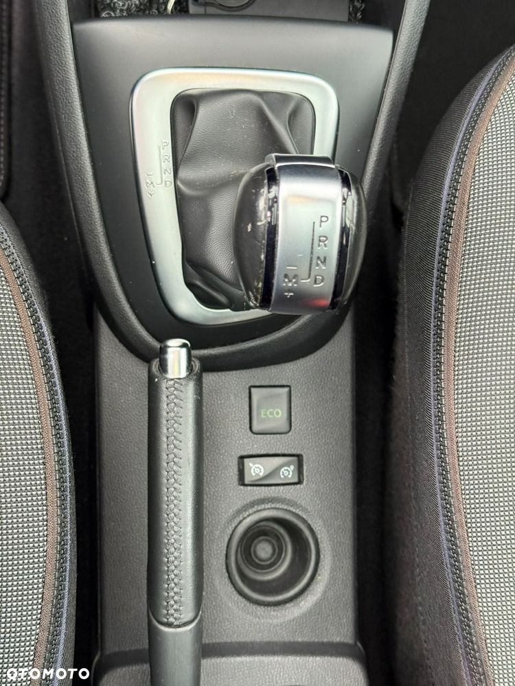 Renault Captur 1.3 TCe Intens EDC - 28