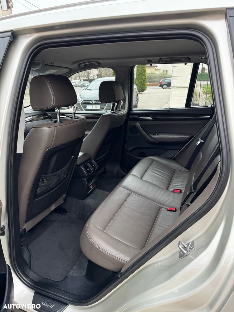 BMW X3 xDrive20d Aut. - 12