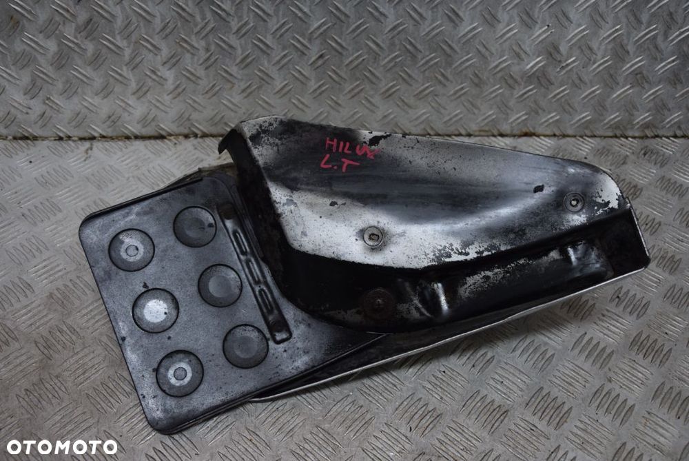 TOYOTA 4 RUNNER CHLAPACZ LEWY TYŁ - 7