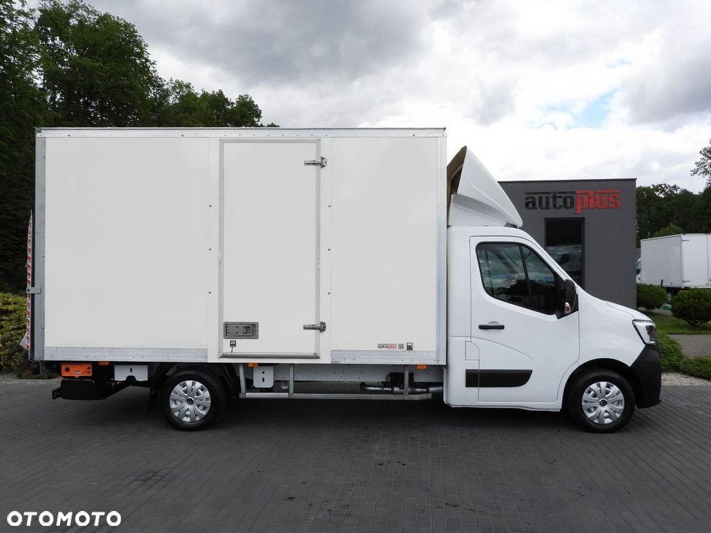 Renault MASTER KONTENER WINDA 8 PALET TEMPOMAT LEDY KLIMATYZACJA  145KM - 8