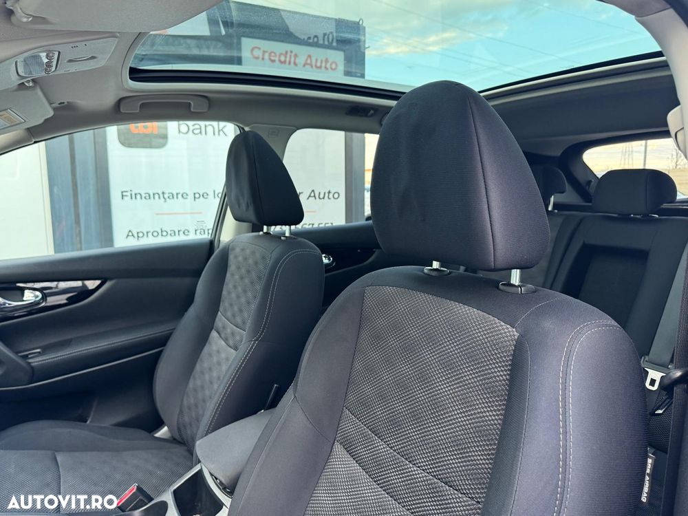 Nissan Qashqai 1.6 DCI Xtronic TEKNA - 14