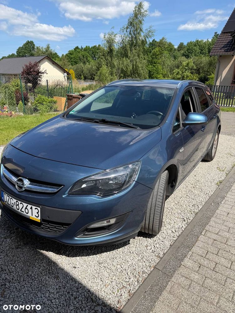 Opel Astra 1.6 CDTI Essentia - 2