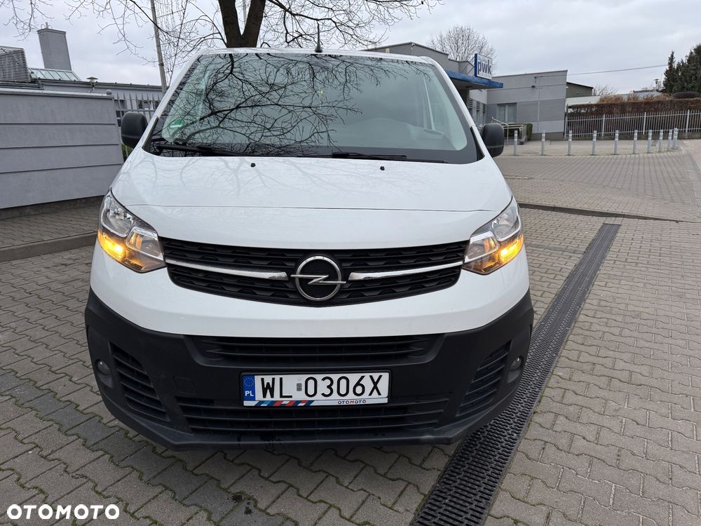 Opel Vivaro - 8