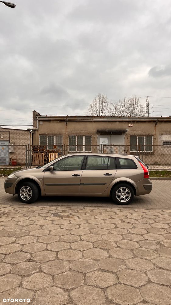 Renault Megane 1.6 16V Authentique - 3