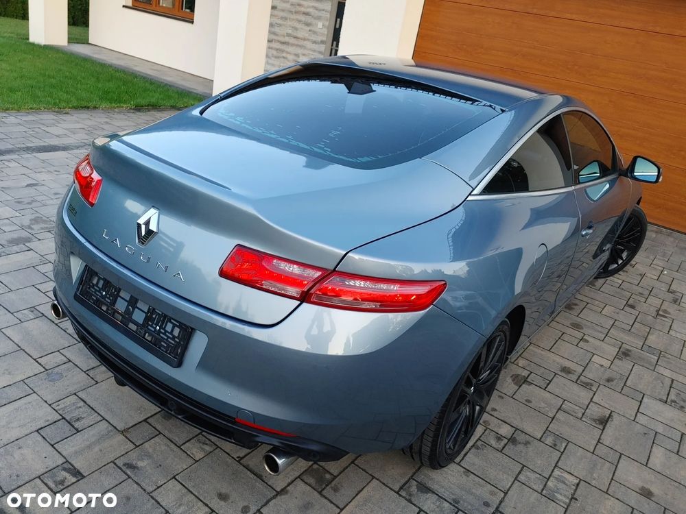 Renault Laguna 2.0T GT - 27