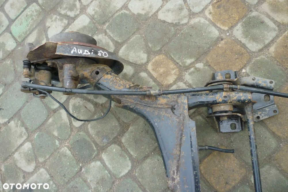 Belka tył oś Audi 80 - 3