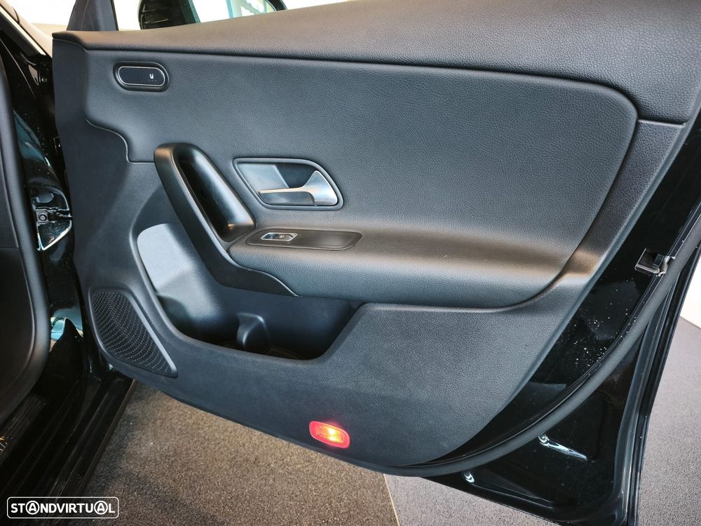 Mercedes-Benz CLA 180 d Style Plus Aut. - 20