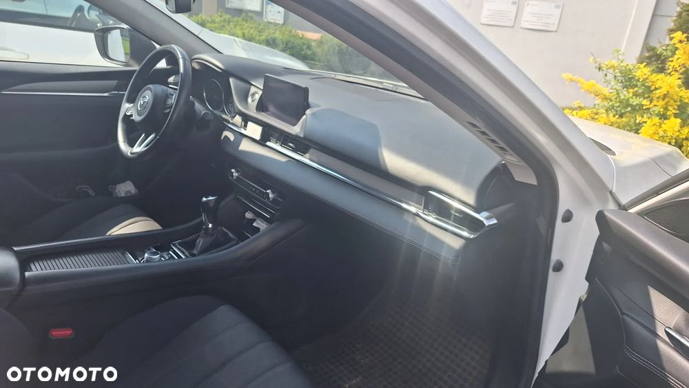 Mazda 6 2.0 SkyMotion - 4
