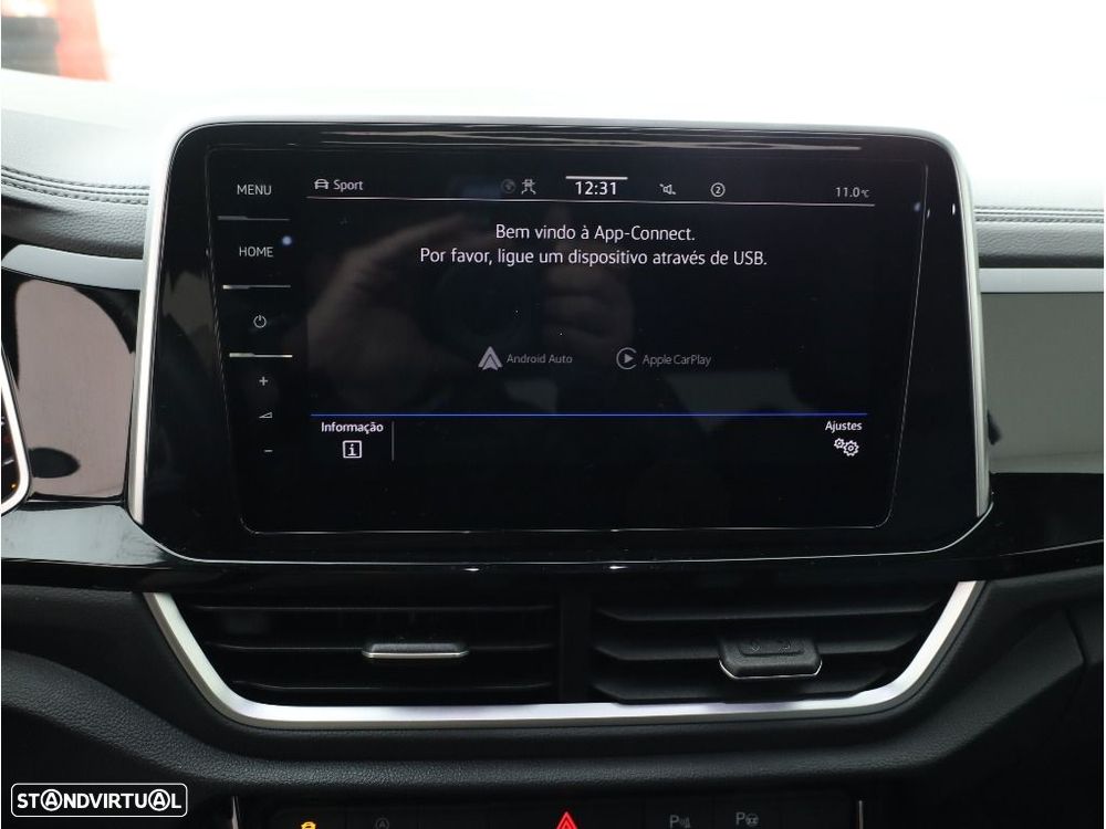 VW T-Roc 2.0 TDI R-Line DSG - 24