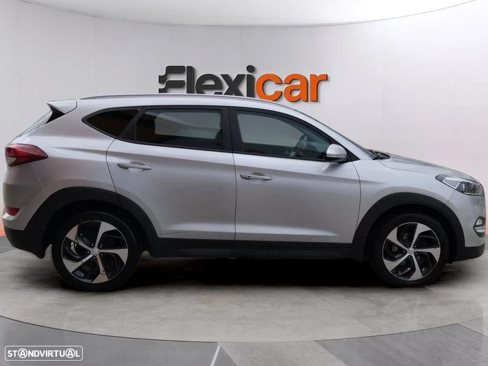 Hyundai Tucson - 4