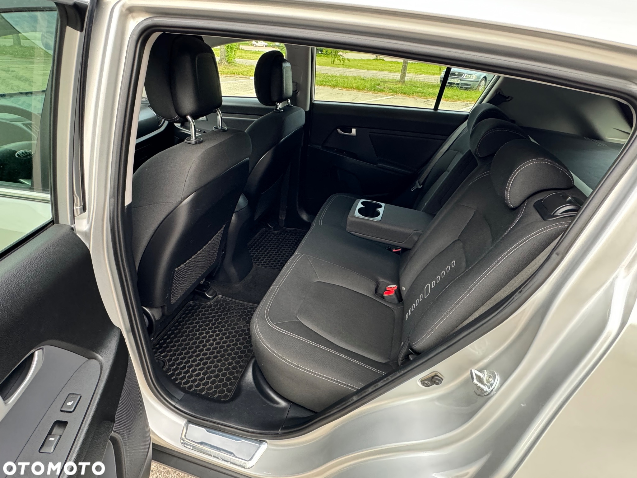 Kia Sportage 2.0 CRDI AWD Fifa World Cup Edition - 27