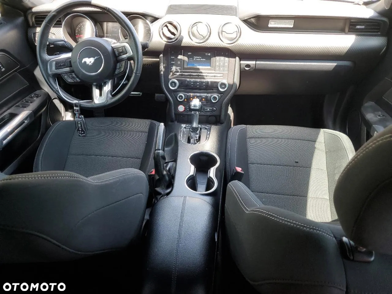 Ford Mustang 3.7 V6 Premium - 16