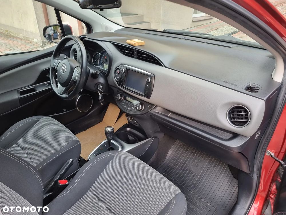 Toyota Yaris - 7