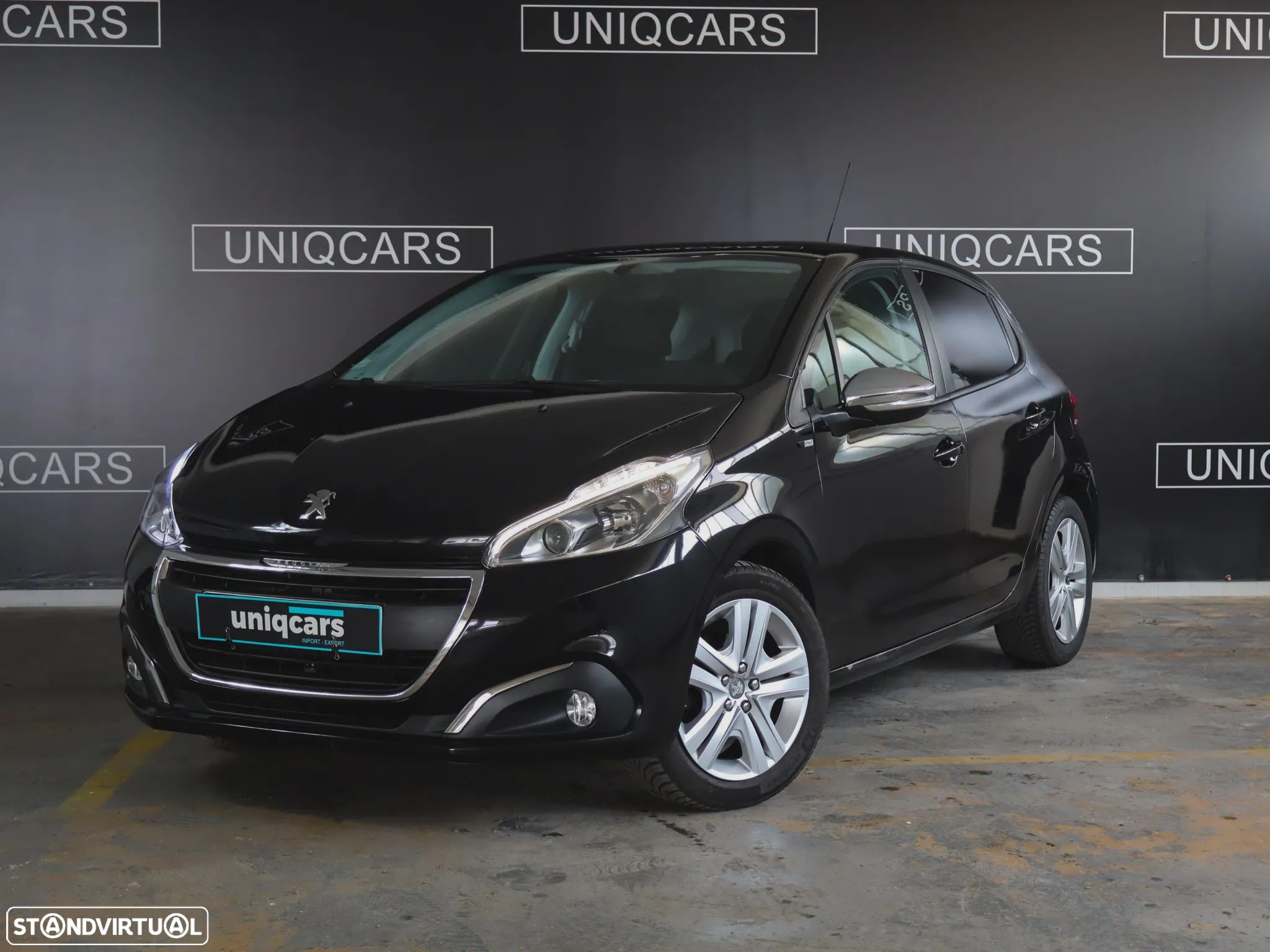 Peugeot 208 1.2 PureTech Style - 1
