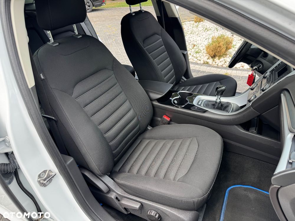 Ford Mondeo 2.0 TDCi STart-Stopp Trend - 29