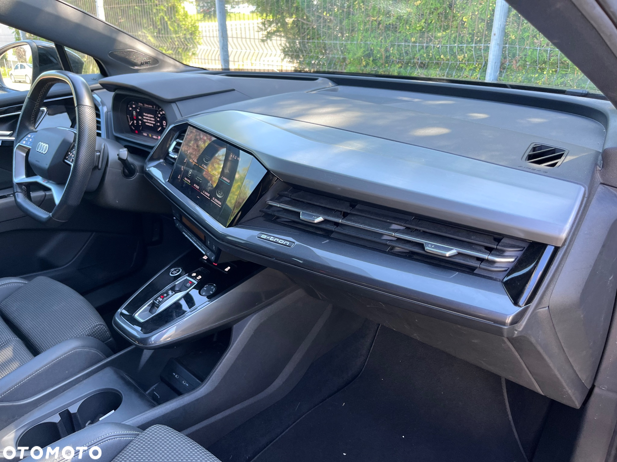 Audi Q4 e-tron 35 52kWh S Line - 15