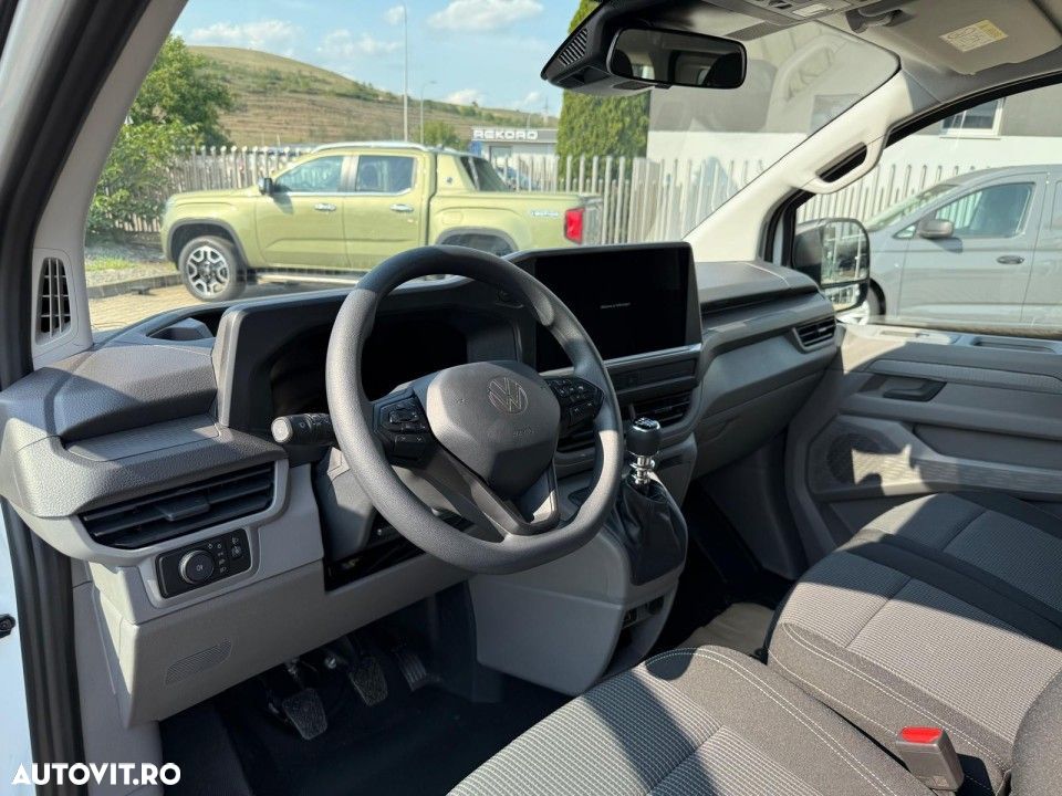 Volkswagen Caravelle - 6