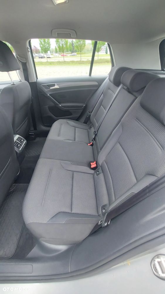 Volkswagen Golf 1.5 TSI BMT Comfortline DSG - 22