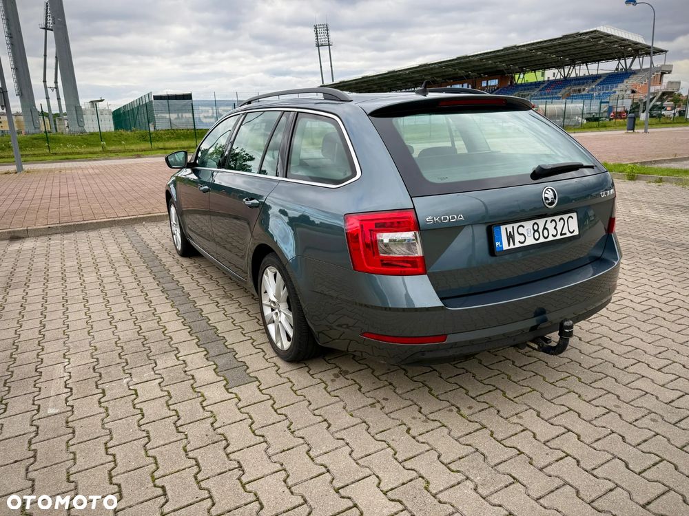 Skoda Octavia 1.5 TSI ACT Style DSG - 6
