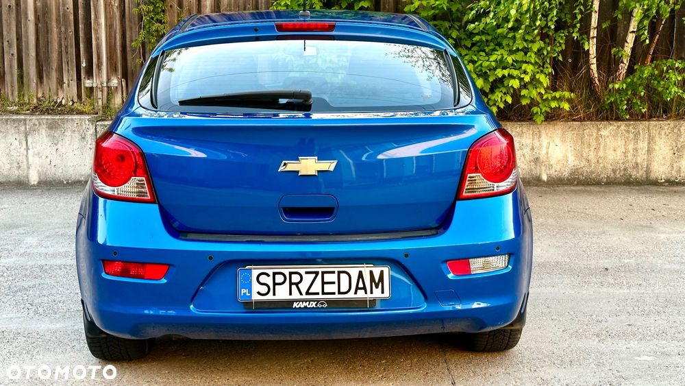 Chevrolet Cruze 1.6 LT - 4