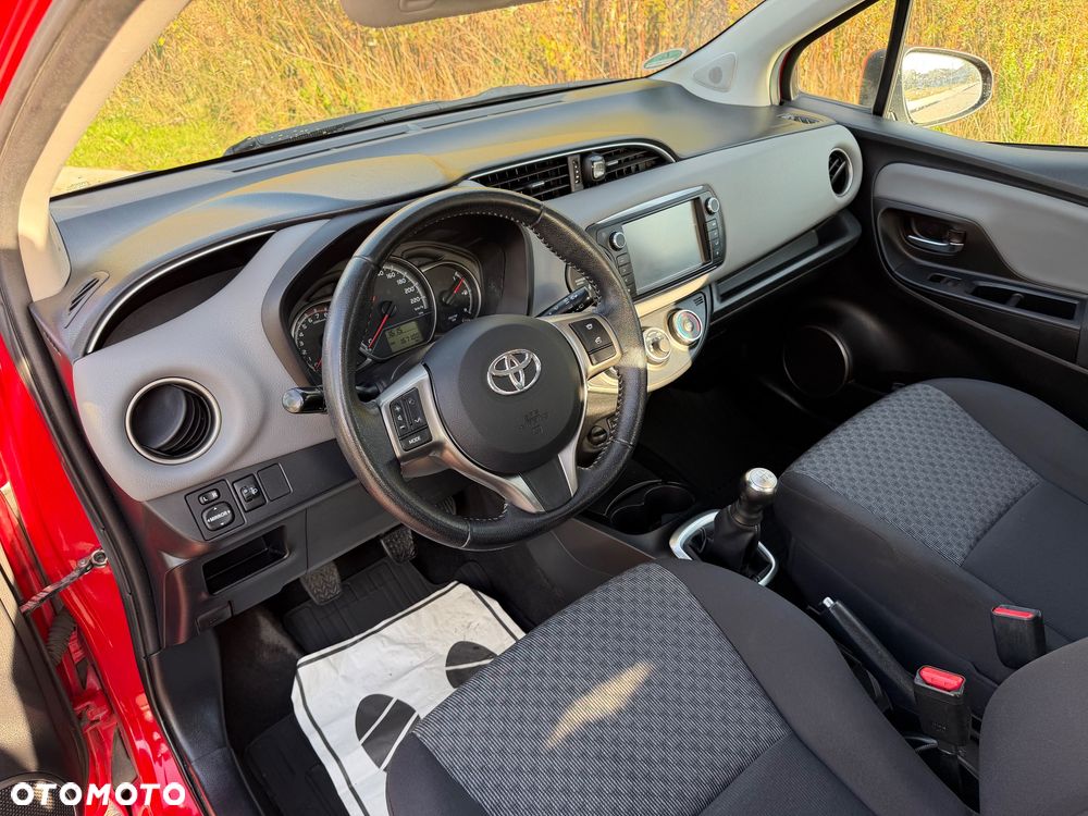 Toyota Yaris - 14