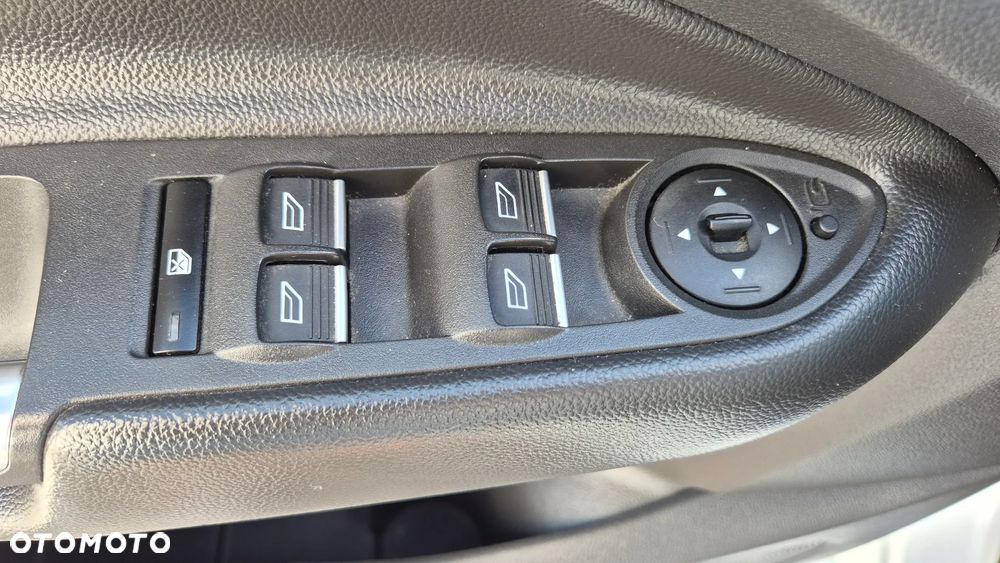 Ford Kuga 2.0 TDCi 4x4 ST-Line - 25