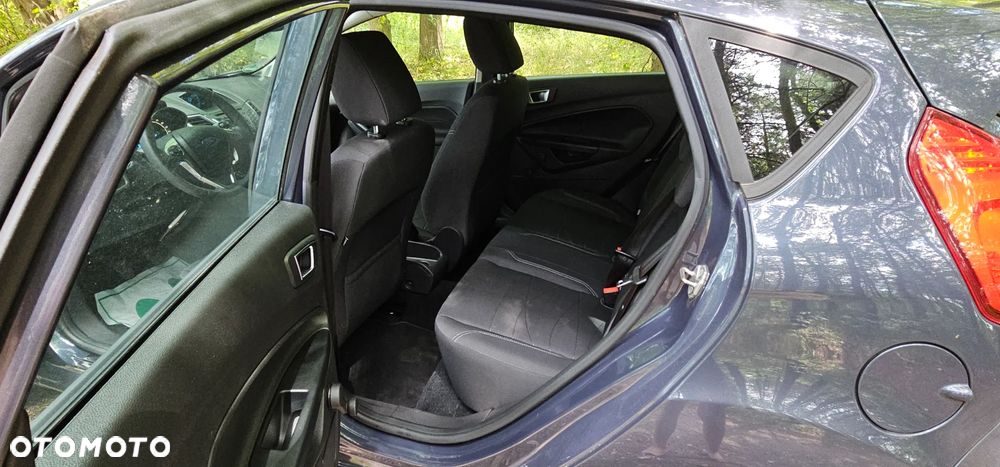Ford Fiesta - 8