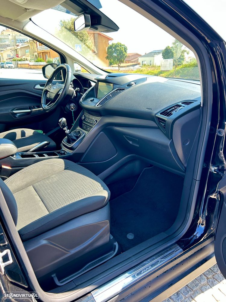 Ford Grand C-Max 1.0 EcoBoost S&S COOL&CONNECT - 14