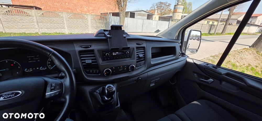 Ford TRANSIT CUSTOM - 8