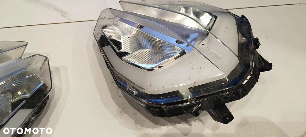 KTM DUKE 125 LAMPA PRZÓD REFLEKTOR LED 2020/21 - 17
