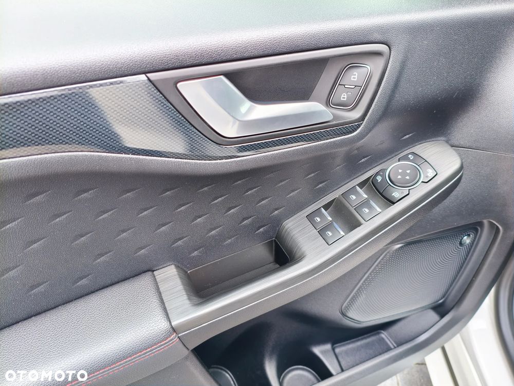 Ford Kuga 2.5P PHEV FWD ST-Line X - 27