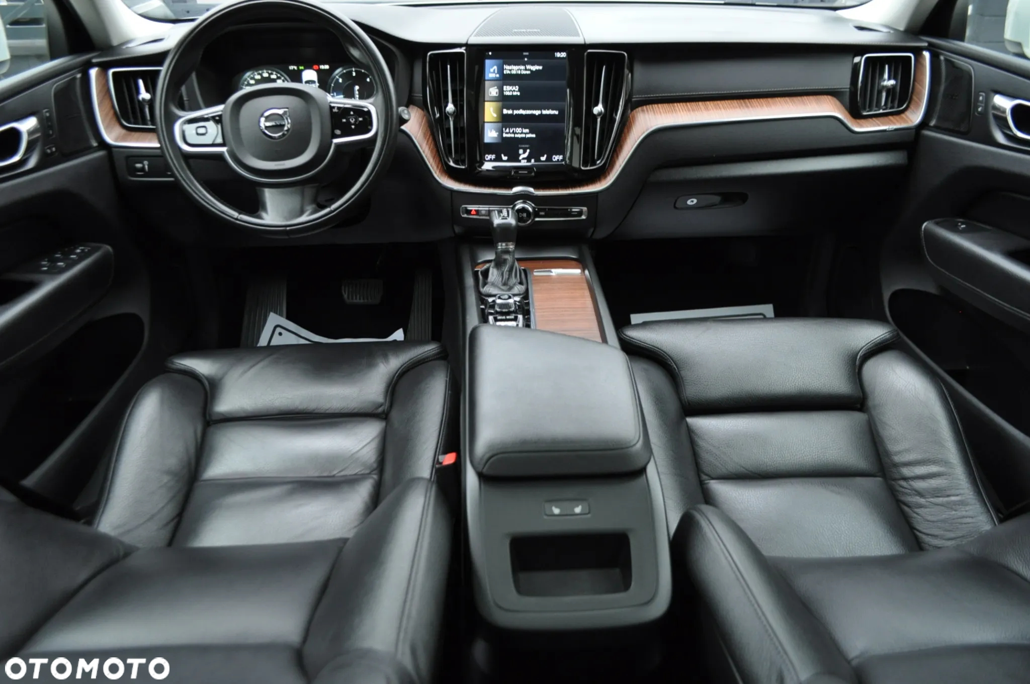 Volvo XC 60 D4 Geartronic Inscription - 32
