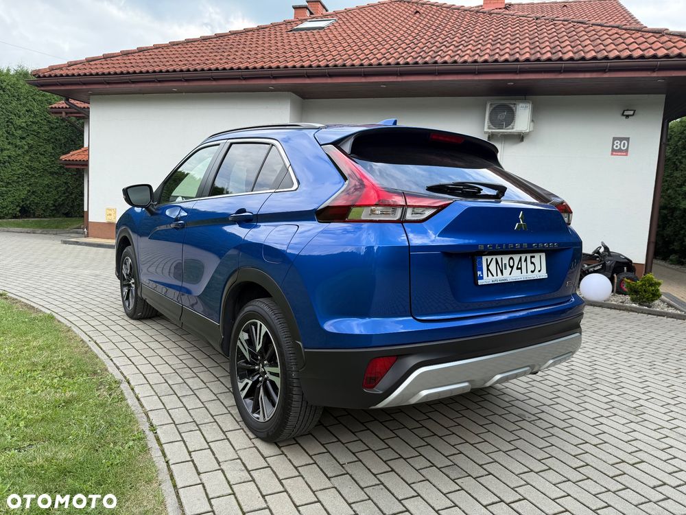 Mitsubishi Eclipse Cross - 11