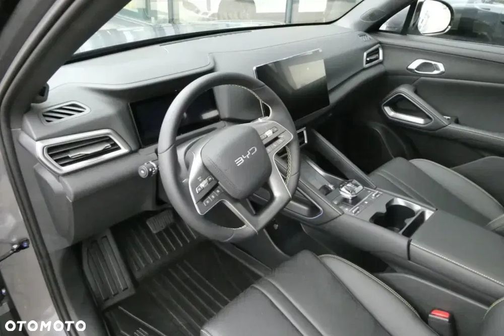 BYD Atto 2 45kWh Active - 11