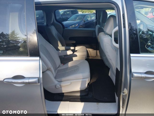Chrysler Pacifica - 6