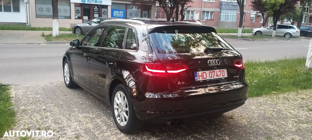 Audi A3 Sportback - 4