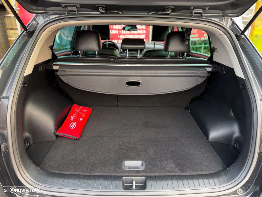 Kia Sportage - 13