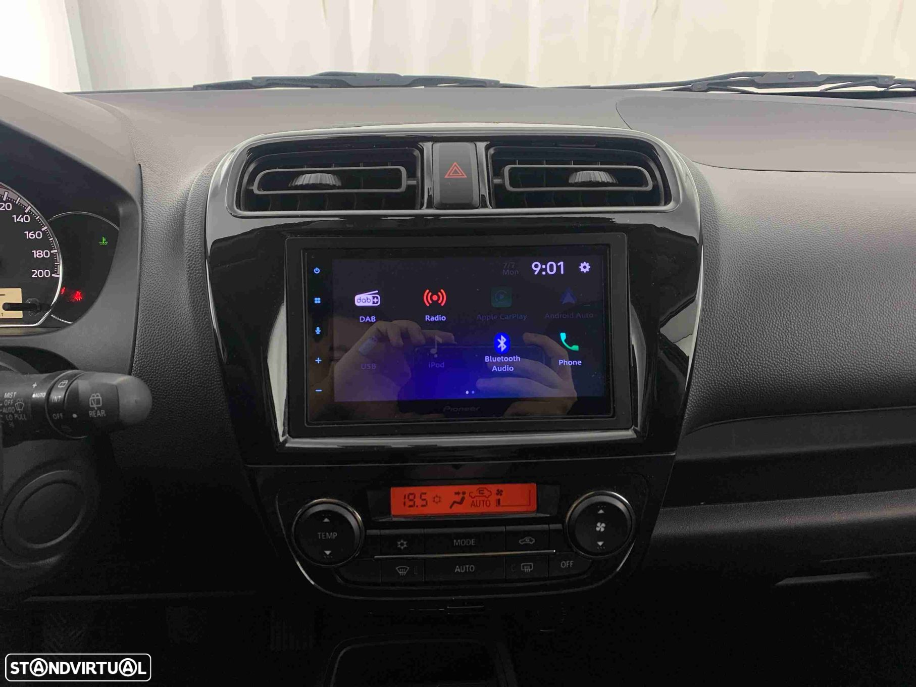Mitsubishi Space Star 1.2 Connect Edition - 11