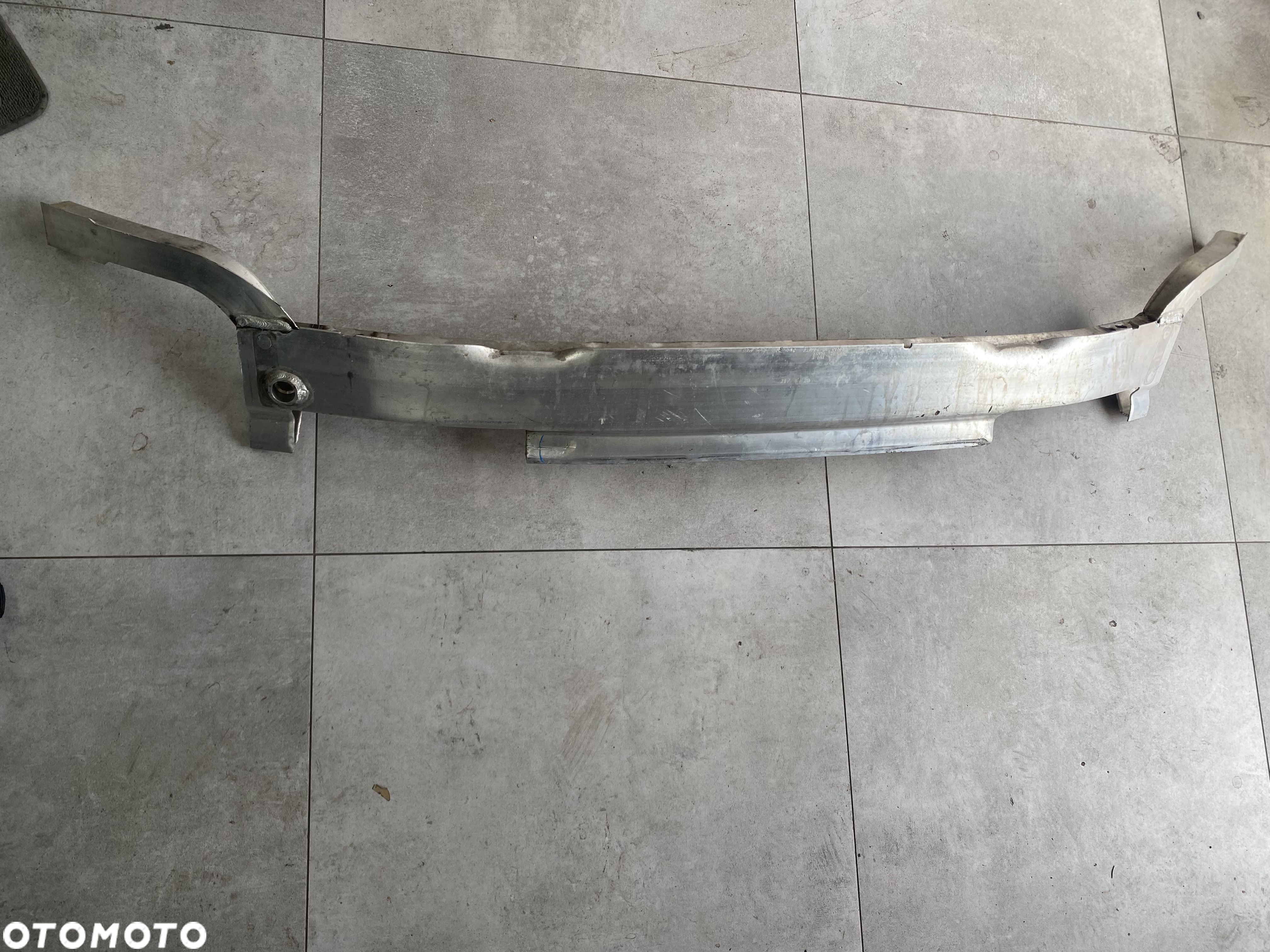 BELKA ZDERZAKA PRZÓD AUDI Q5 16-80A807113E ORG - 1