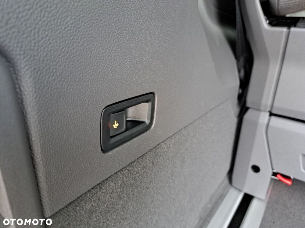 Volkswagen multivan Family L2 2.0 TDI 150 KM DSG - 13