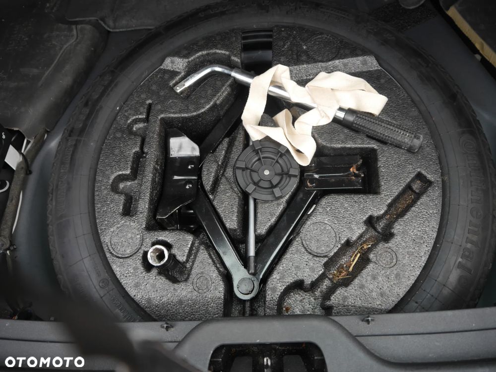 Volvo XC 60 2.4D - 21