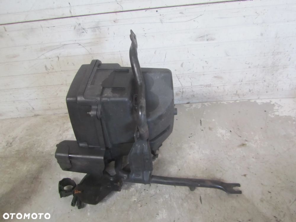 Citroen Jumper-Ducato-Boxer 06->obudowa skrzynki bezpieczników - 3