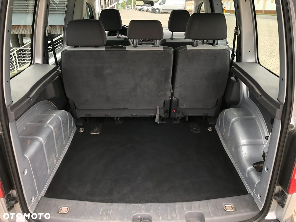 Volkswagen Caddy - 36