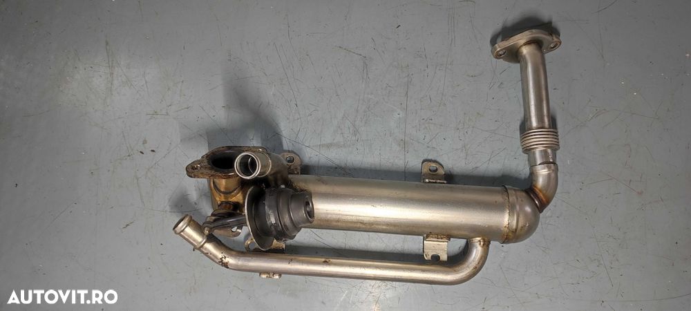 Racitor gaze volkswagen vw passat b6 break 1.9 BLS cod 03G131512AA - 2