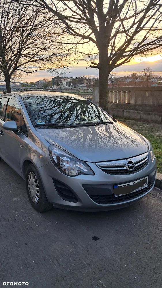 Opel Corsa 1.2 16V Color Edition - 1