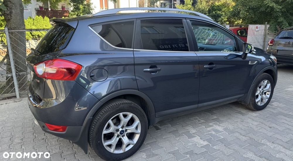 Ford Kuga 2.0 TDCi Titanium - 3