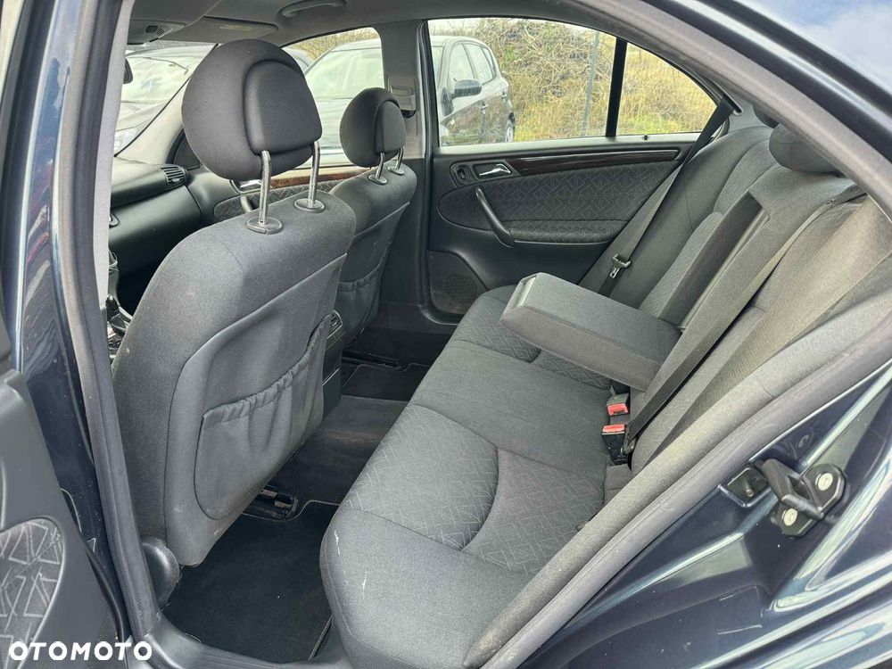 Mercedes-Benz Klasa C - 17