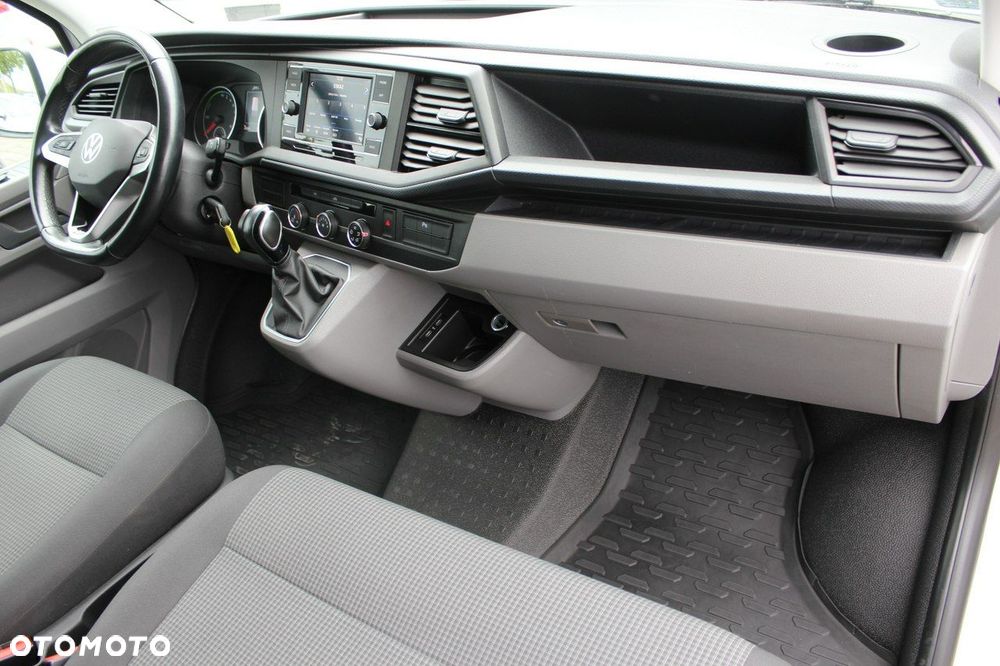 Volkswagen Transporter - 10